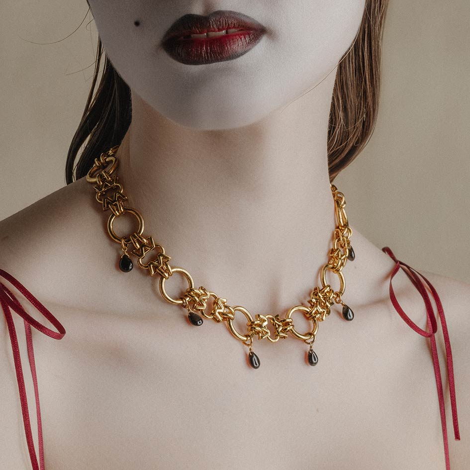 CELIA. Black Agate Droplet Chain Collar - Gold