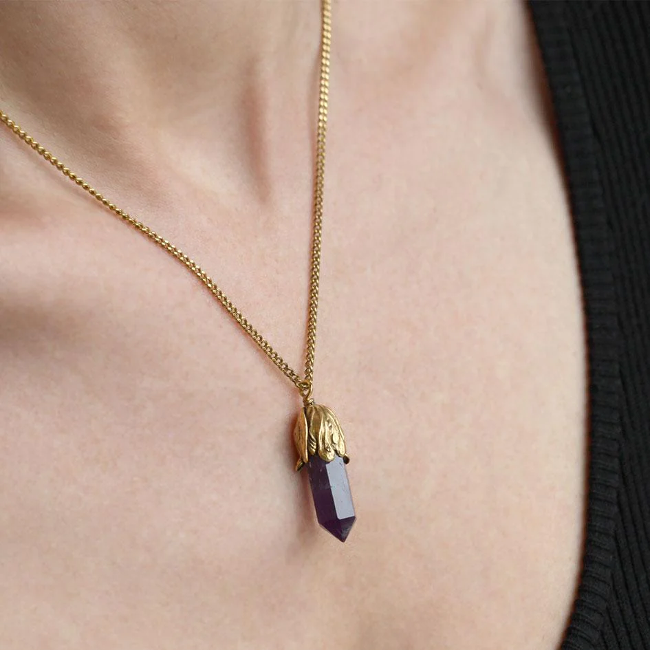 DEATH BLOOM. Black Agate Gemstone Necklace - Silver - Image 3