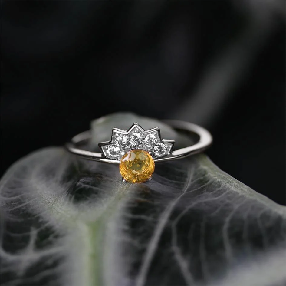 FLAPPER. Citrine Sunburst Silver Ring - Image 2