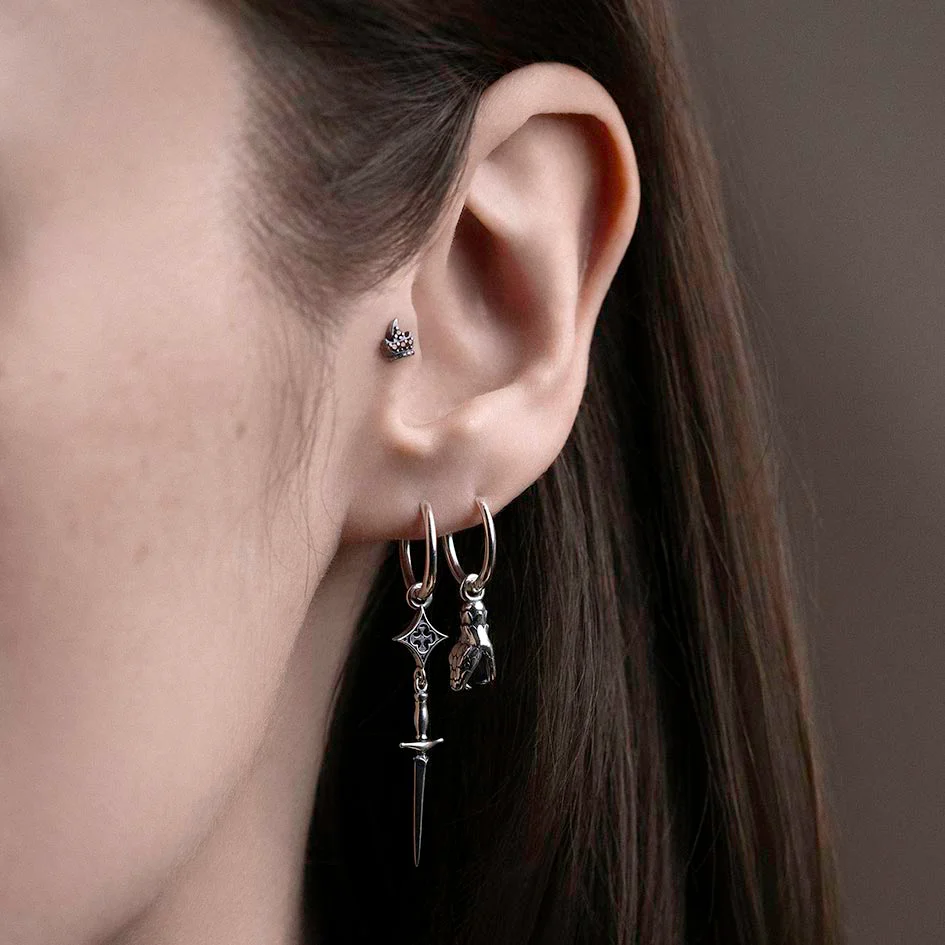 IGNIS. Flaming Crown Stud Earring - Silver - Image 2