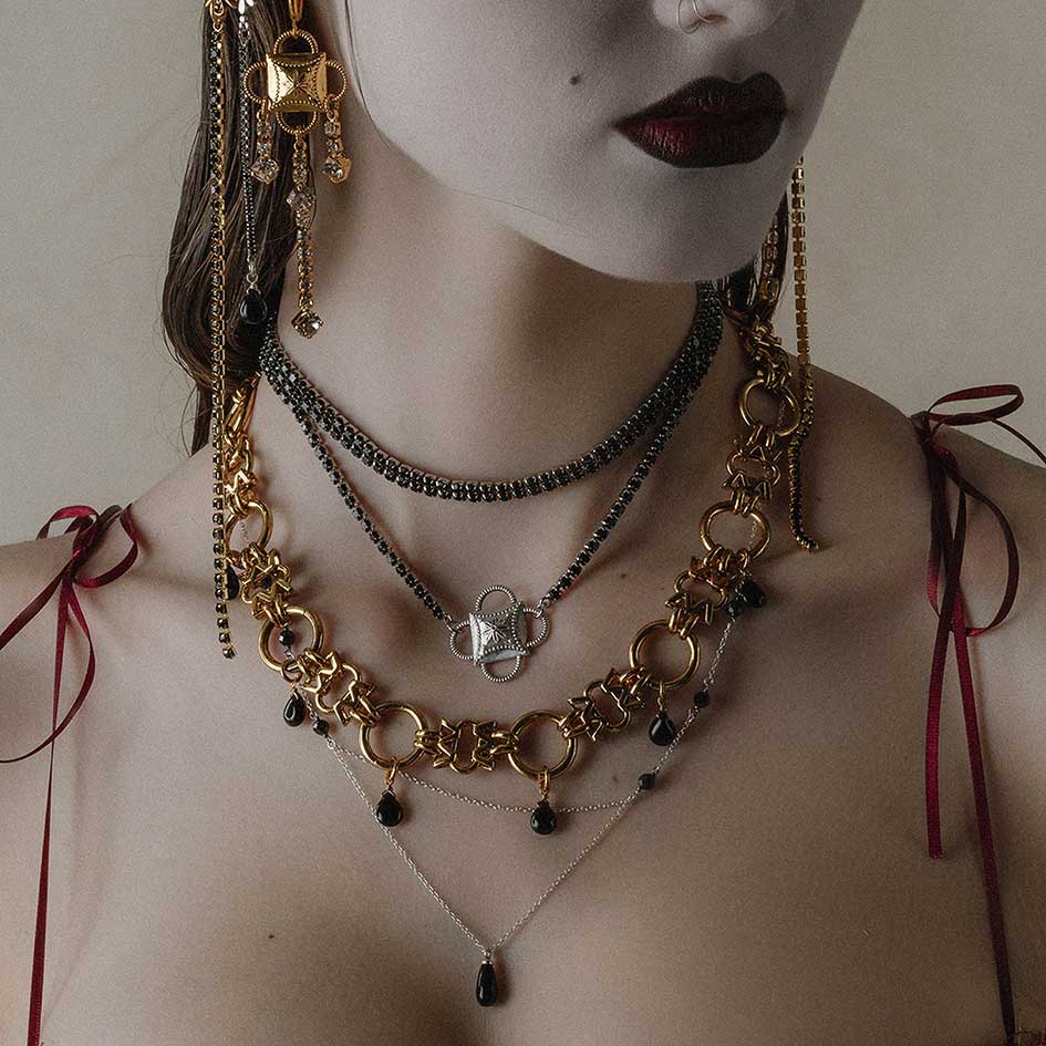 CELIA. Black Agate Droplet Chain Collar - Silver - Image 3