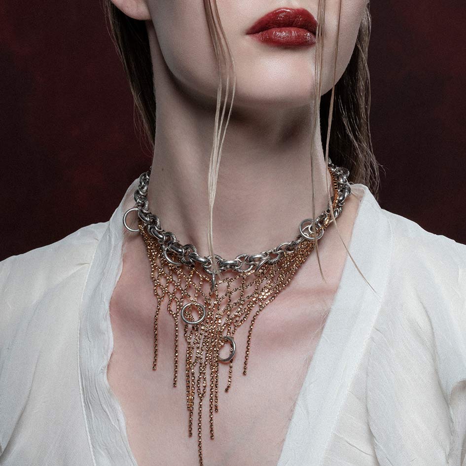RESTLESS. Pierced Dazzle Chain Collar - Silver - Image 2