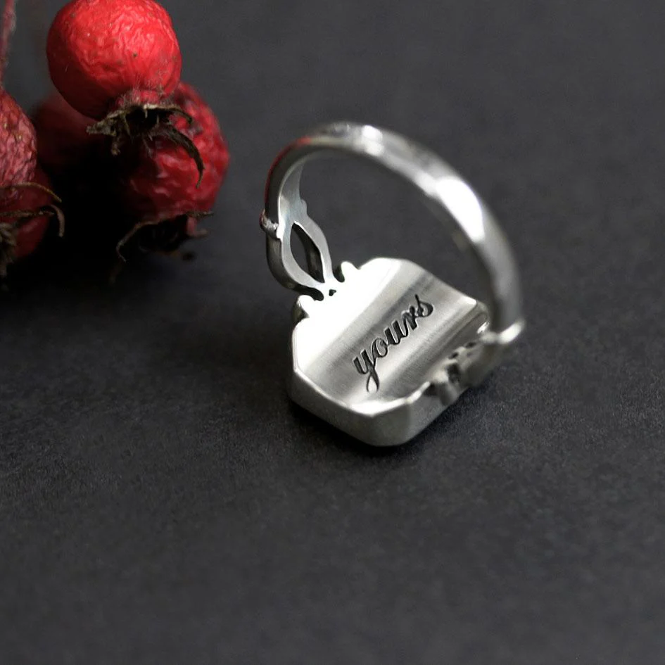 HEART KEEPER. Anatomical Heart Under Glass™ Ring - Gold - Image 3