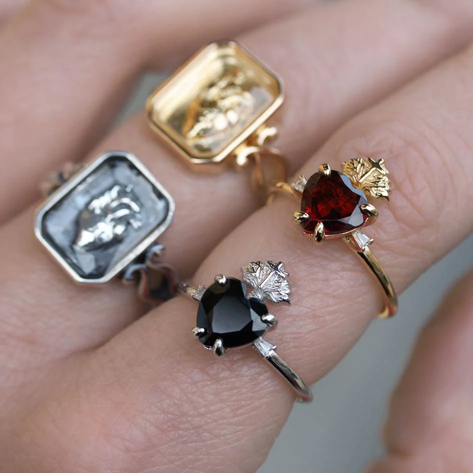 The Sacred Heart Garnet Ring - Gold - Image 3