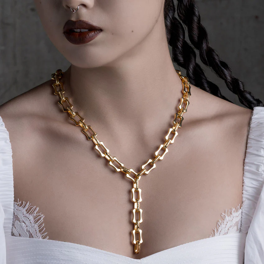 VANQUISH. Chunky Lariat Chain - Gold - Image 2