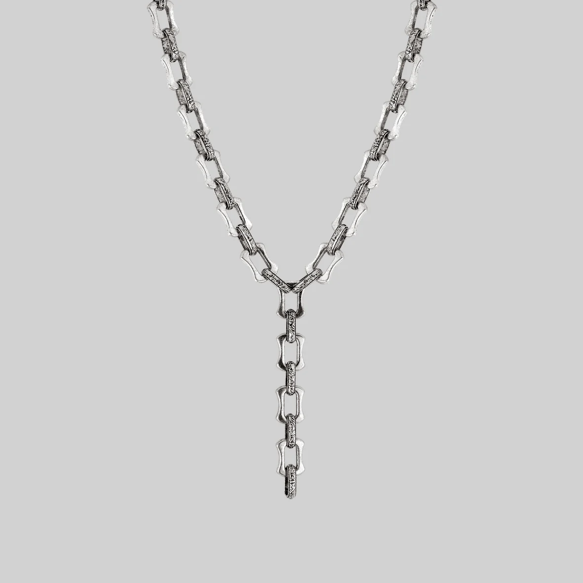 VANQUISH. Chunky Lariat Chain - Silver - Image 2